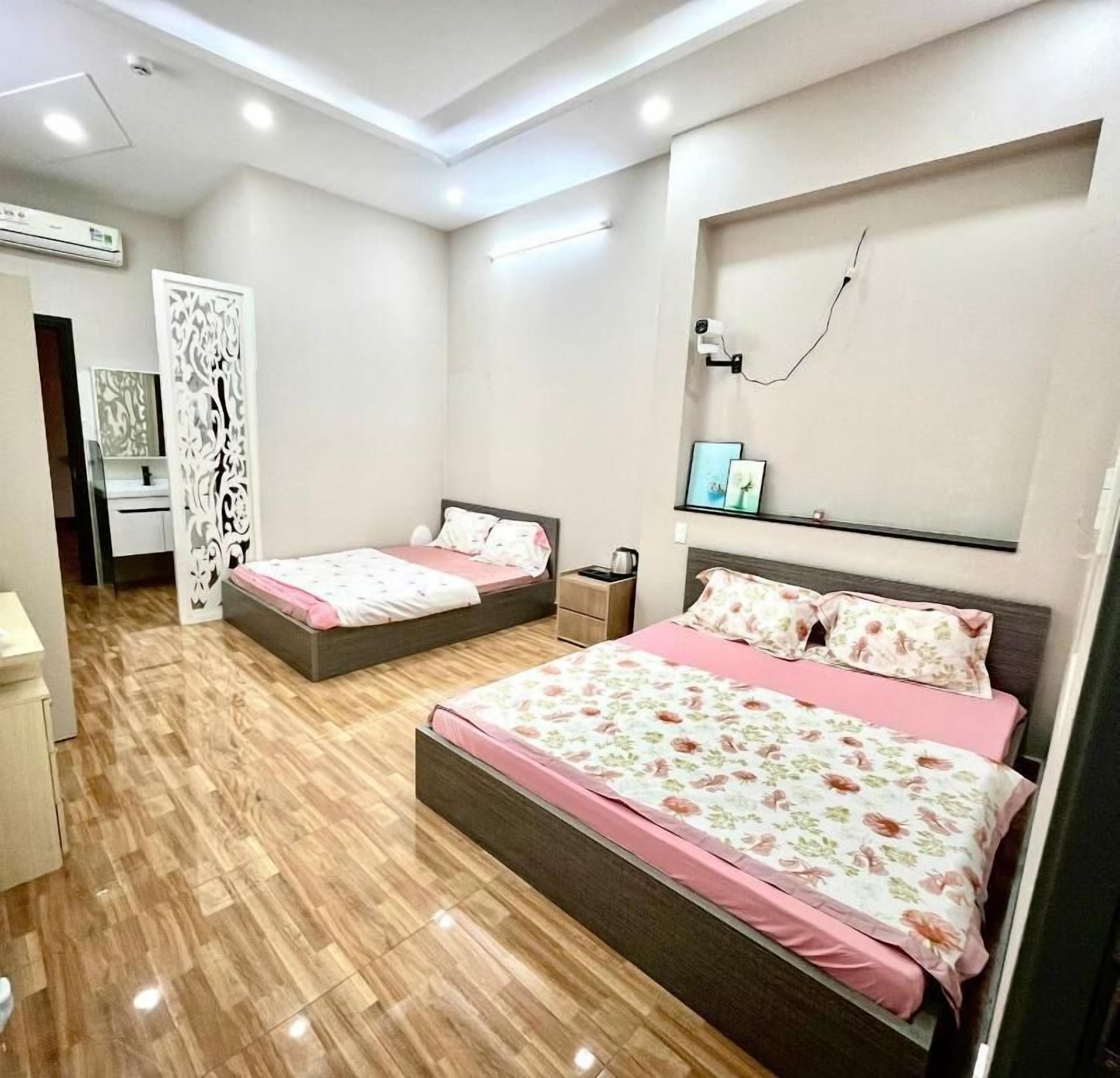 Family Quadruple Room, Balcony, City View | Desk, free WiFi