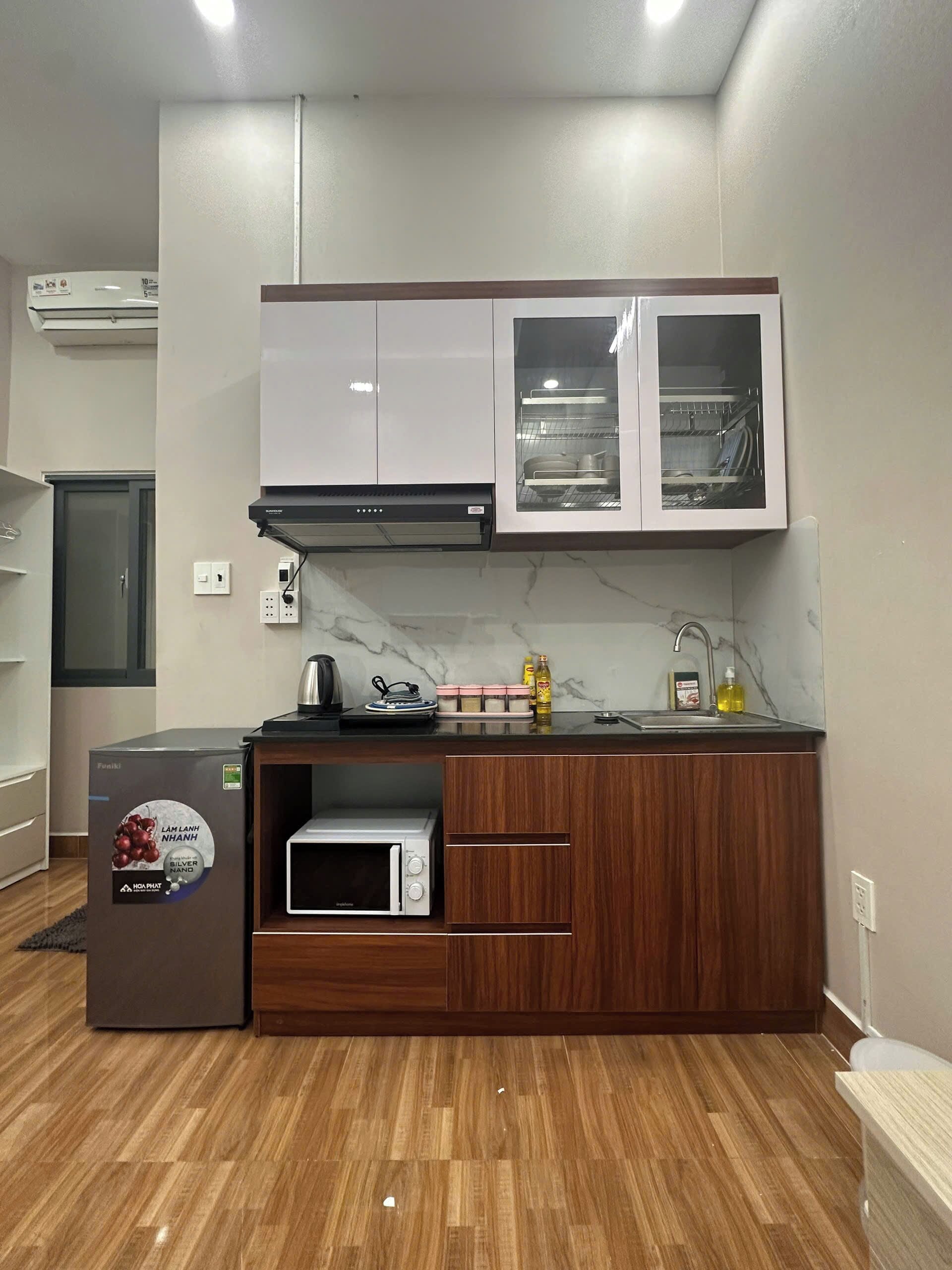 Chambre Double, 1 grand lit | Cuisine privée