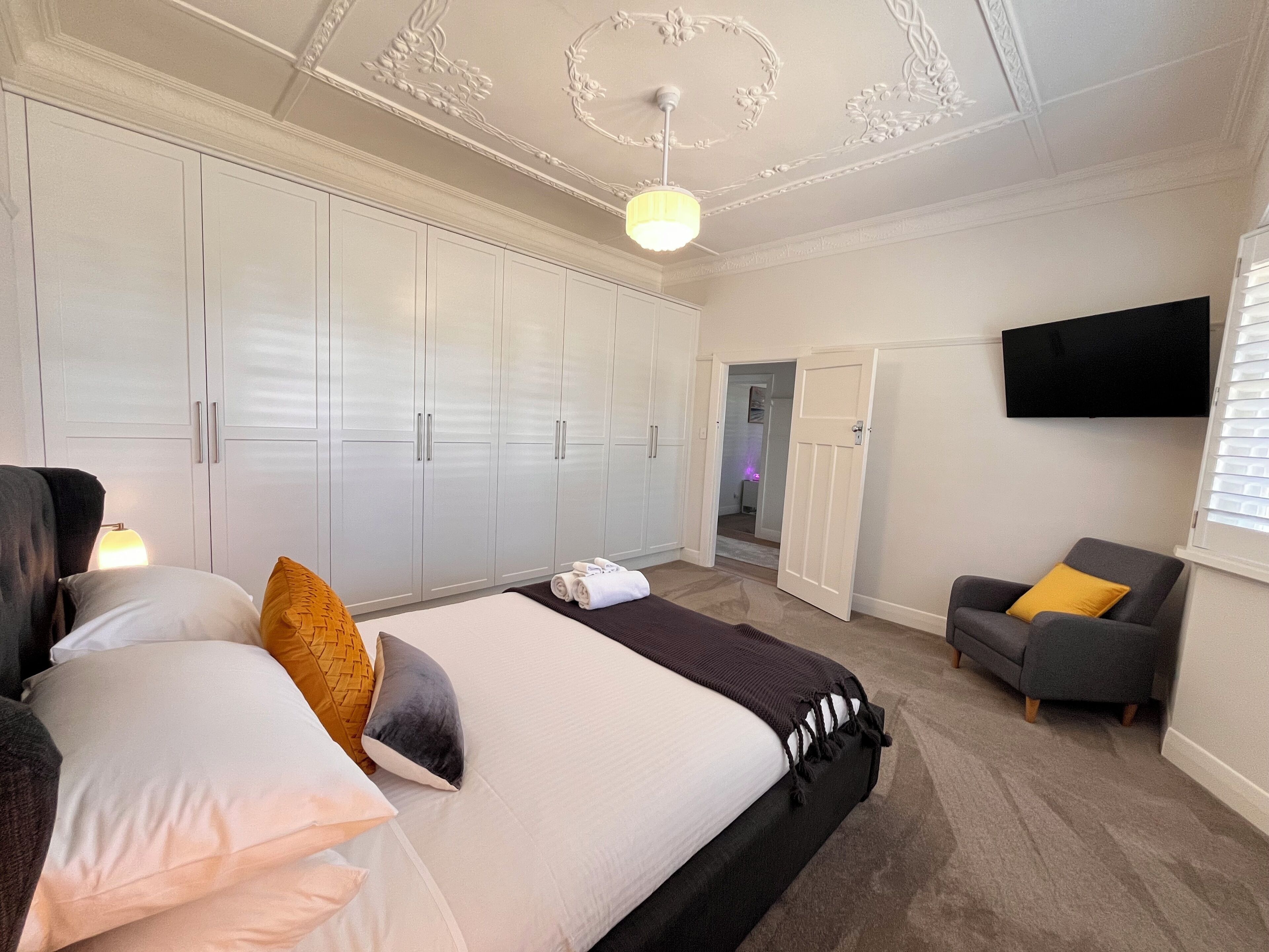 3 Schlafzimmer, Bügeleisen/Bügelbrett, WLAN, Bettwäsche