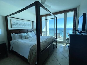 3 bedrooms, iron/ironing board, WiFi, bed sheets - Lighthouse 1211, Spacious Beachfront Condo, Sleeps 8, 3 pools.  Owner managed. (Gulf Shores)