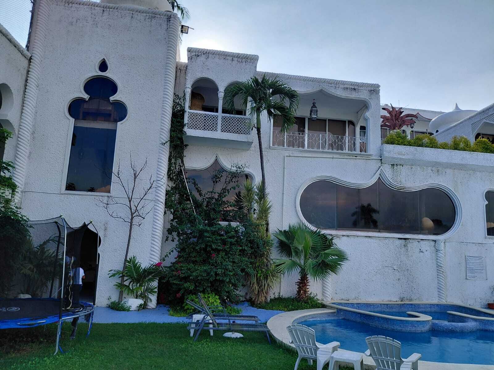 Alberca al aire libre 