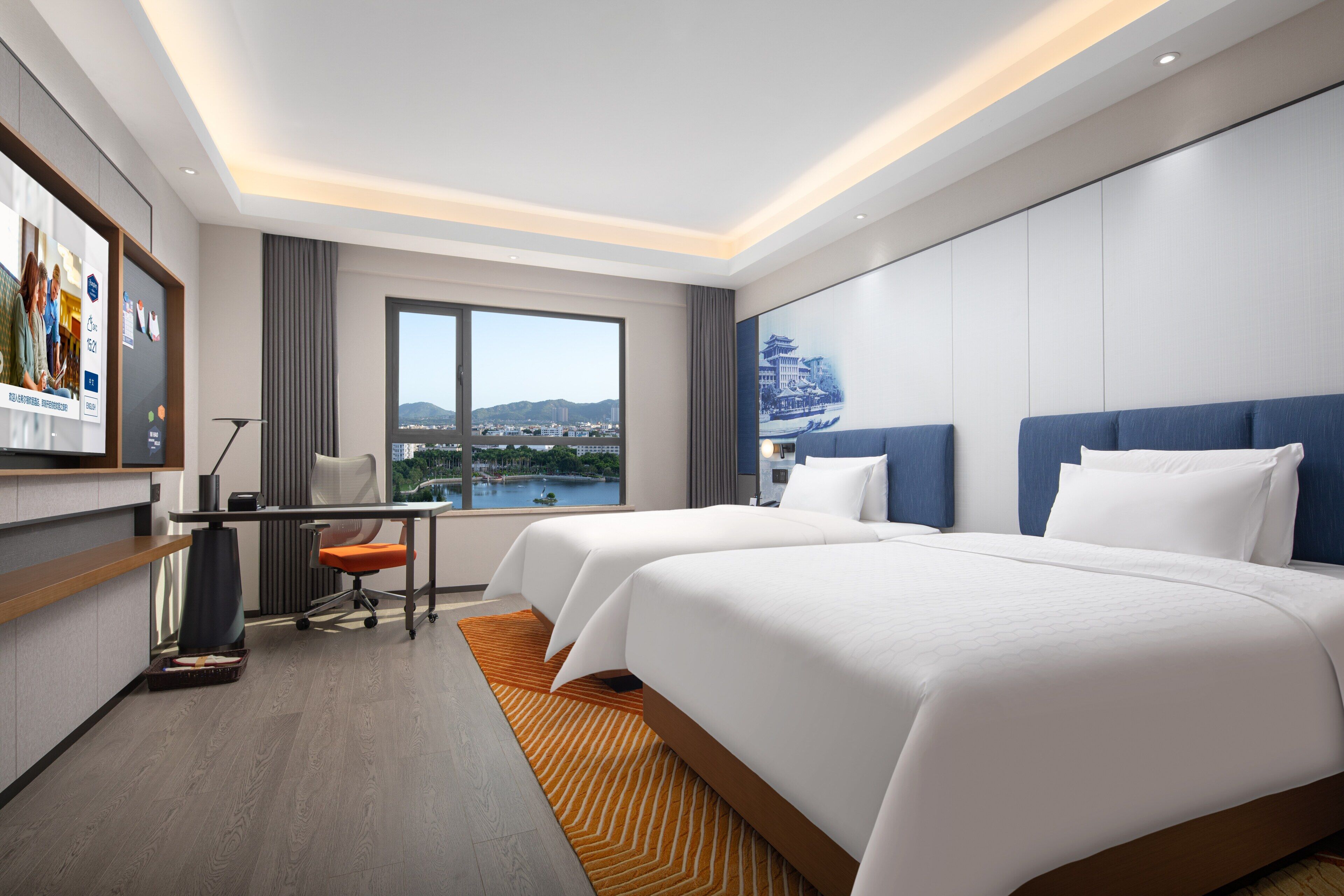 Lake View Twin Room