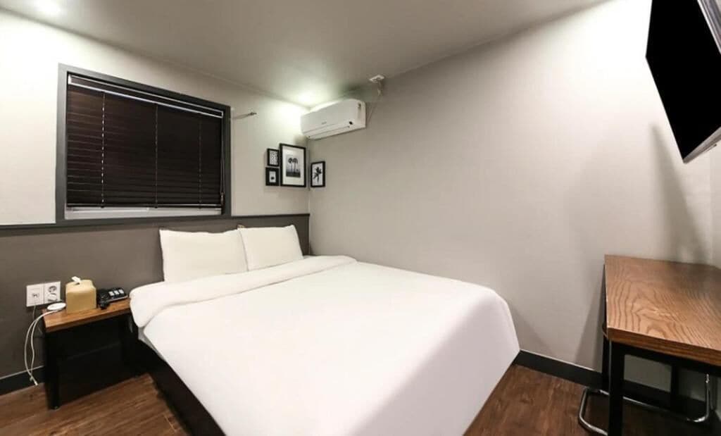 스탠다드 더블룸 | 무료 WiFi, 침대 시트, 휠체어로 이용 가능