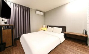Deluxe Double Room - NO25 HOTEL GWANGANRI (Busan)