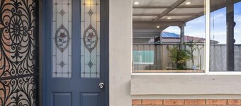 Dean Park 2-Bed Unit