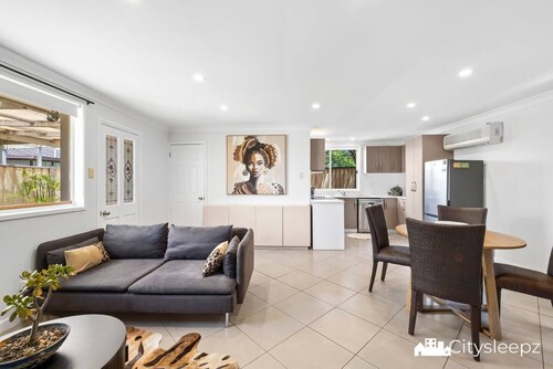 Dean Park 2-Bed Unit