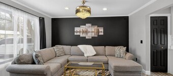 Charming 3-bedroom house in excellent Troy with AC