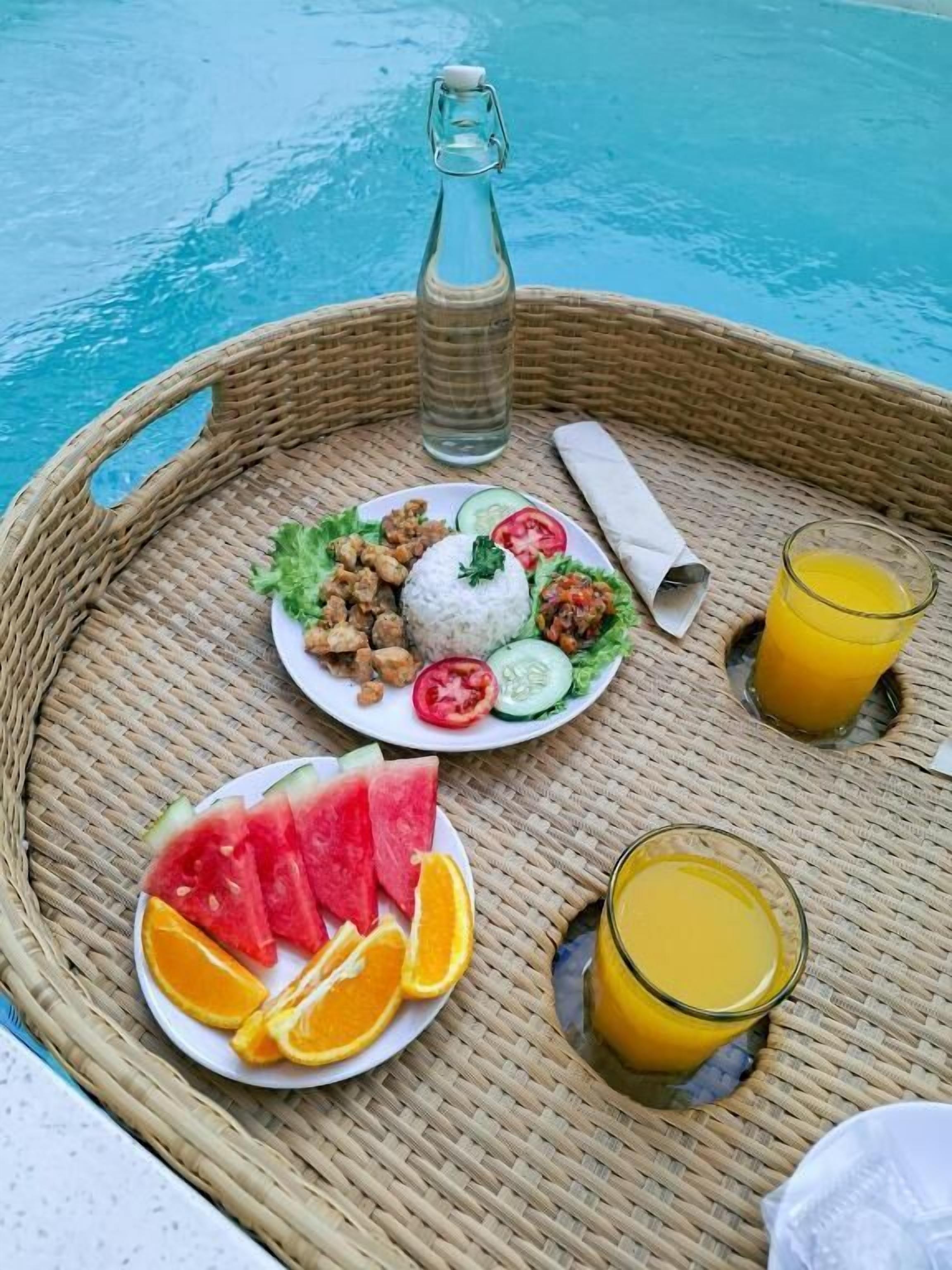 Breakfast meal