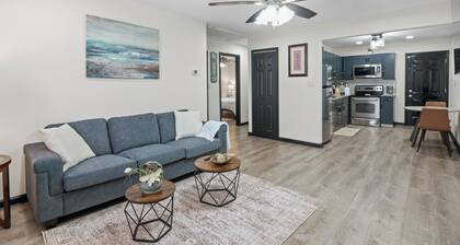 NEW 2BR/ Sleeps 4/Walking distance to MB/StateFarm