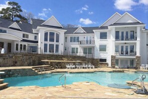 Outdoor pool - Ultimate Lake Hamilton Estate 15 Bedrooms Private Resort on 8 Acres SLEEPS 53 (Hot Springs)