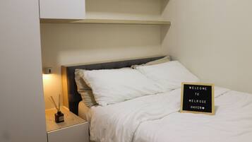 1 chambre, bureau, Wi-Fi gratuit, draps fournis