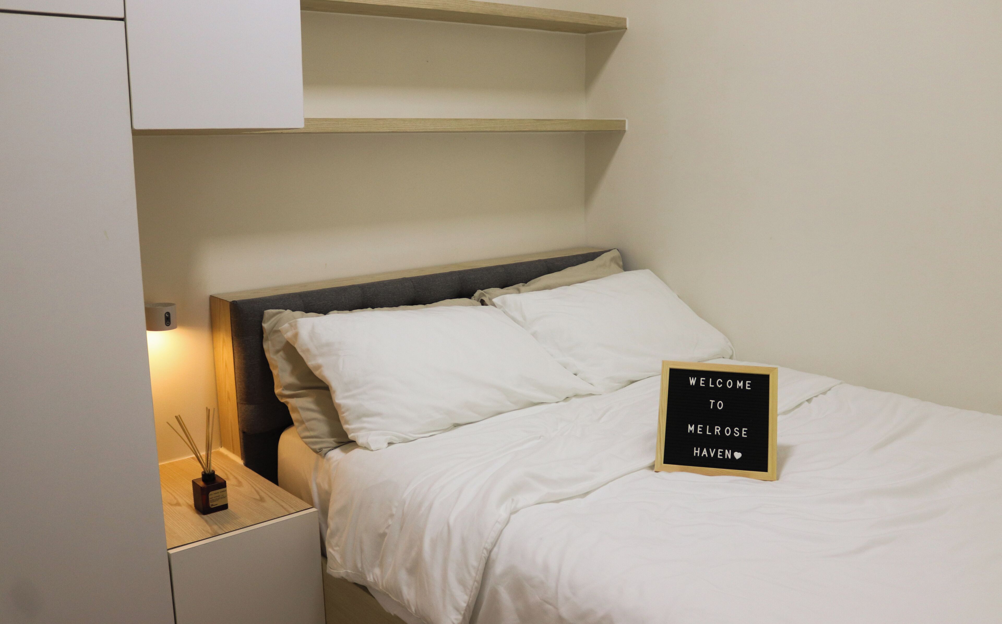 1 bedroom, desk, free WiFi, bed sheets