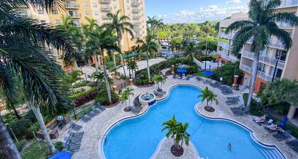 Resort with 2 bedrooms - sleeps 6 - in tranquil Pompano Beach