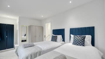 2 soverom, strykejern/-brett, wi-fi (inkludert) og sengetøy