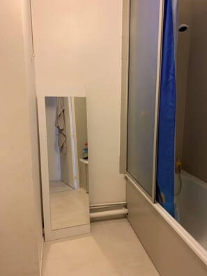 Towels, toilet paper