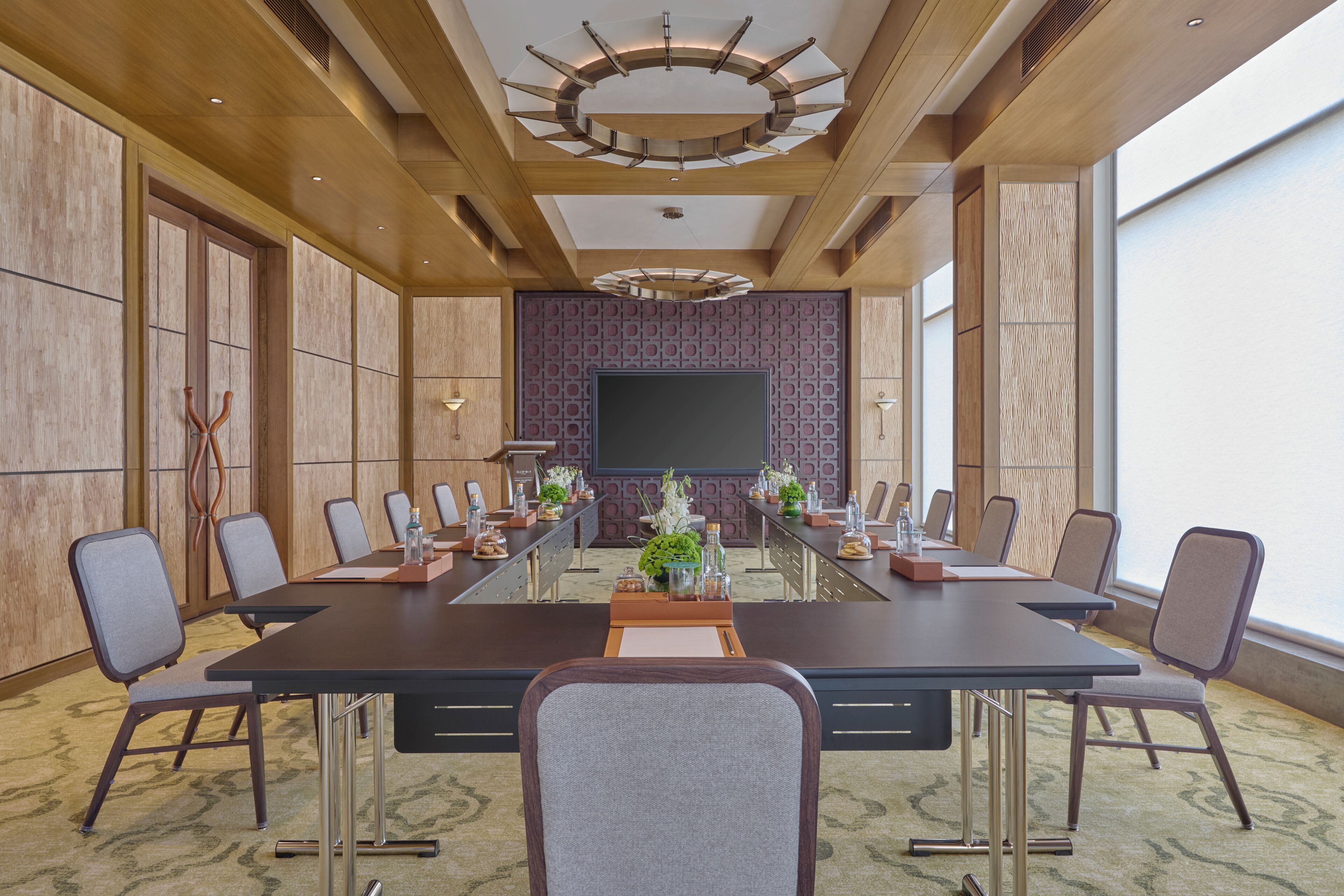 Meeting facility