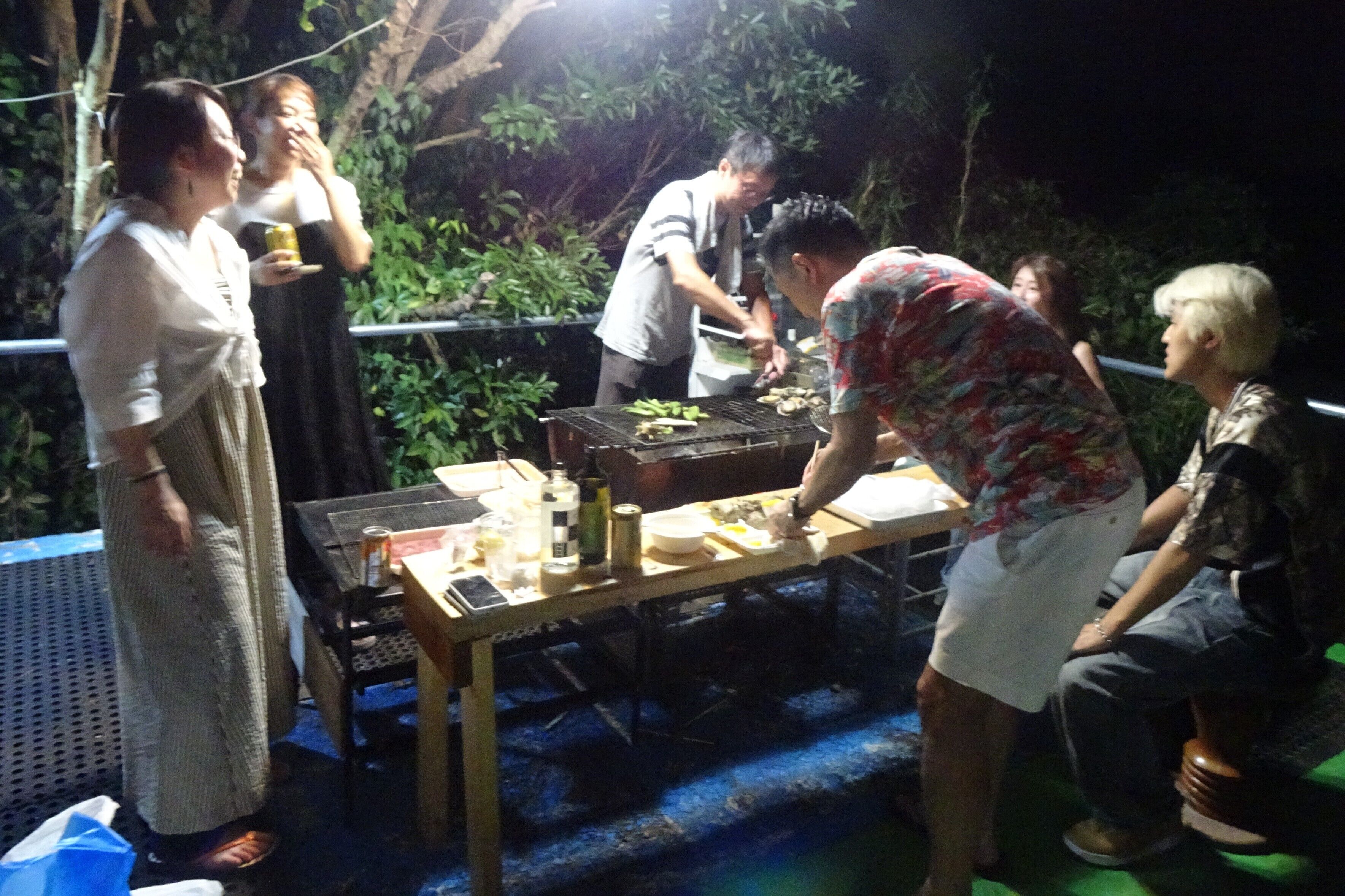 屋外ダイニングエリア