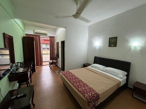 Free WiFi, bed sheets - Collection O Analisa Beach Resort  (Pulau Pangkor)