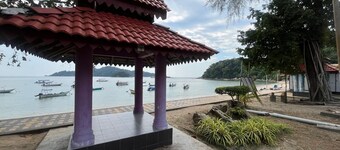 Collection O Analisa Beach Resort 