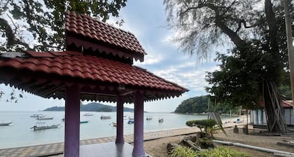 Collection O Analisa Beach Resort