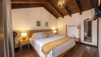 3 soveværelser, strygejern/strygebræt, internetforbindelse, sengetøj