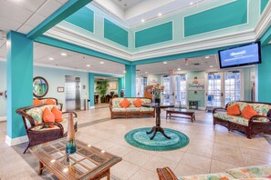 Lobby - 2nd floor condo near theme parks, balcony, pools, restaurant, basketball court (Davenport)