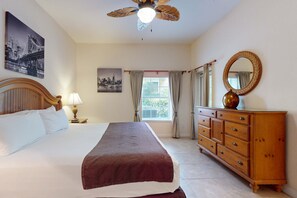 2 habitaciones, tabla de planchar con plancha, cuna de viaje y internet 
