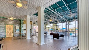 Games room - 1st floor condo w/ basketball court, sauna, restaurant, patio, gym (Davenport)