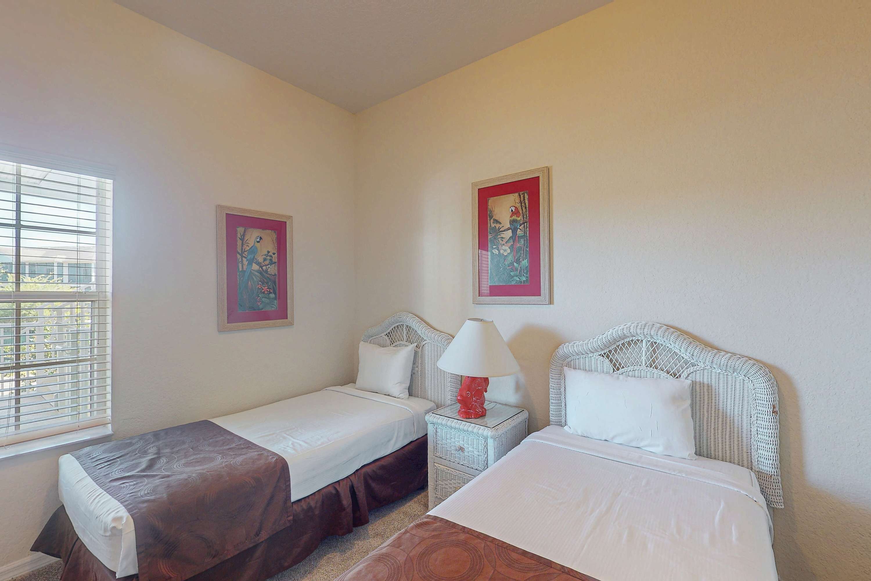 3 bedrooms, iron/ironing board, travel cot, Internet
