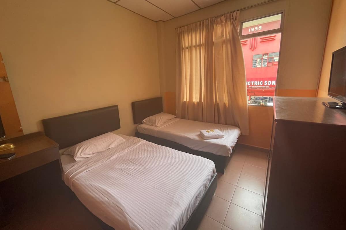 Free WiFi, bed sheets