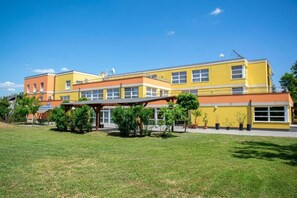 Exterior - Arkánum Wellness Hotel (Balatonmáriafürdő)