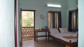 Standard Double Room | Free WiFi