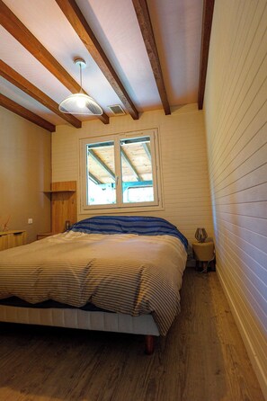 2 Schlafzimmer, Bügeleisen/Bügelbrett, Internetzugang, Bettwäsche