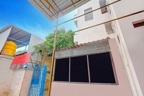 Exterior - Hotel O Egmore Railway Junction (Chennai)