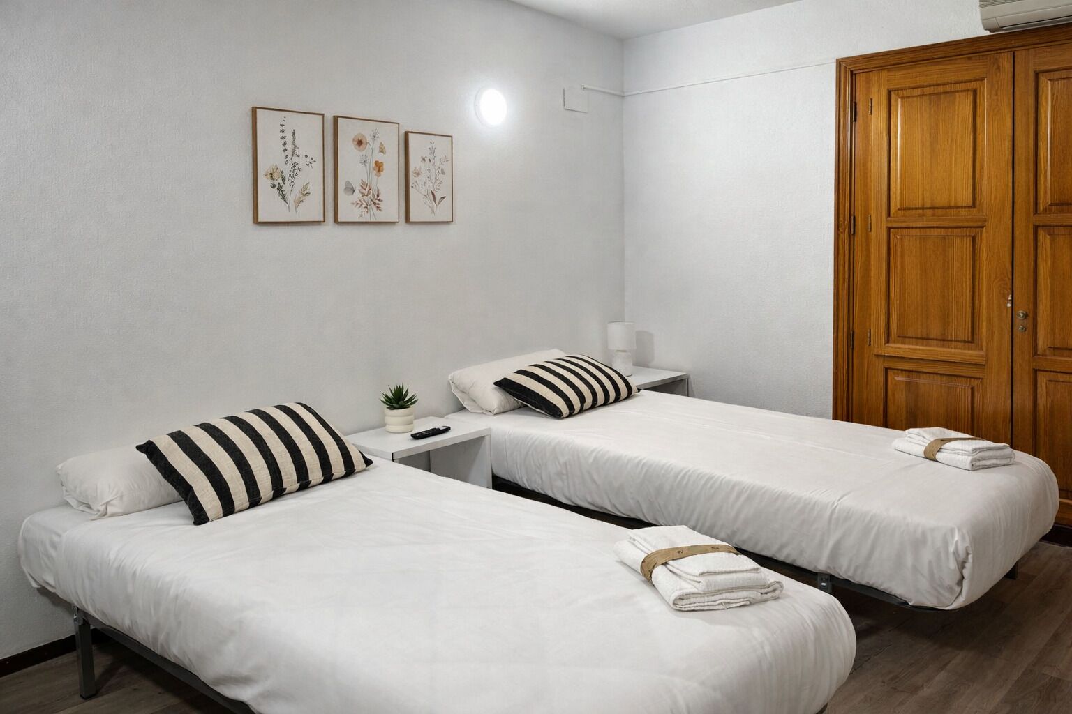 Basic Twin Room, City View | Spa