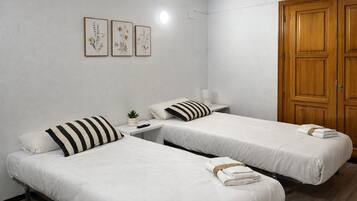 Basic Twin Room, City View | Spa