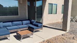 Terrace/patio - 120” Projector screen, Foosball table, Mario Room 4-bedroom Vail,AZ with AC (Corona de Tucson)