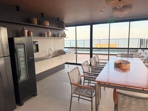 Dining - Ceci Home - Excellent location and sea view. (Salvador)