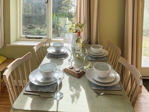 Dining - Fossil And The Cross - UK51247 (West Bexington, near Lyme Regis)