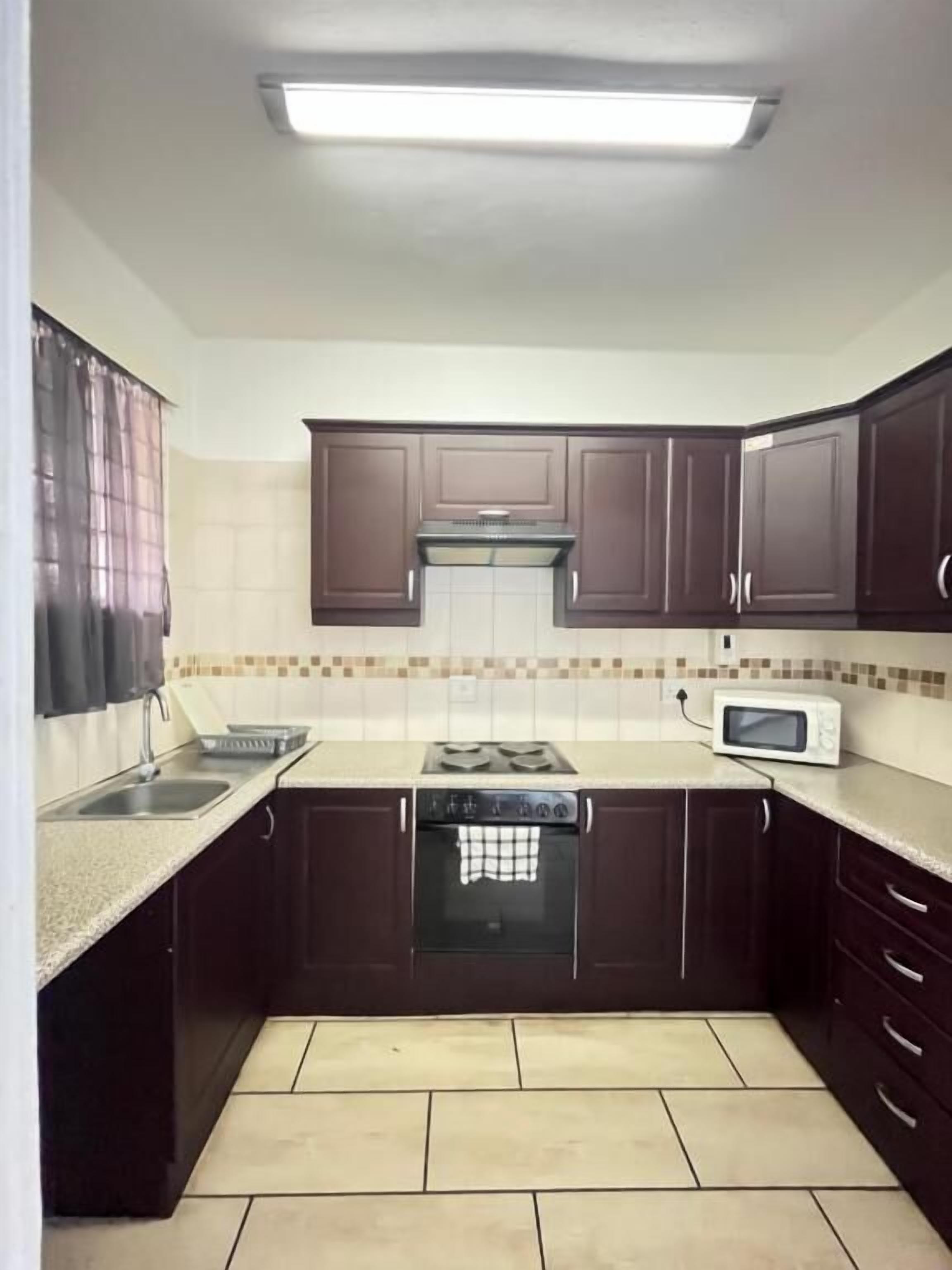 Family Apartment, Garden View | Private kitchen