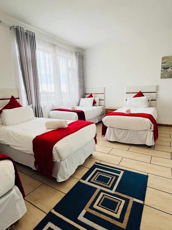 Family Apartment, Garden View | Free WiFi, wheelchair access - Frere Hill Guesthouse (Durban)