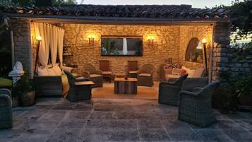 Biệt thự | Ban công