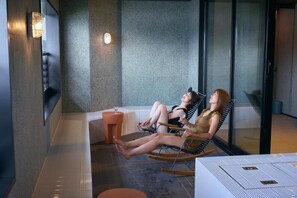 Luxury-Suite, Balkon, Seeblick | Innenbereich