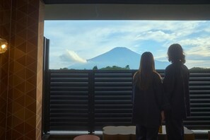 Luxury Suite, Balcony, Mountain View | Property grounds - Mt Fuji View and  Sauna Ryokan Shizuku  (Yamanakako)