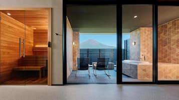 Premium Suite, Balcony, Mountain View | Spa