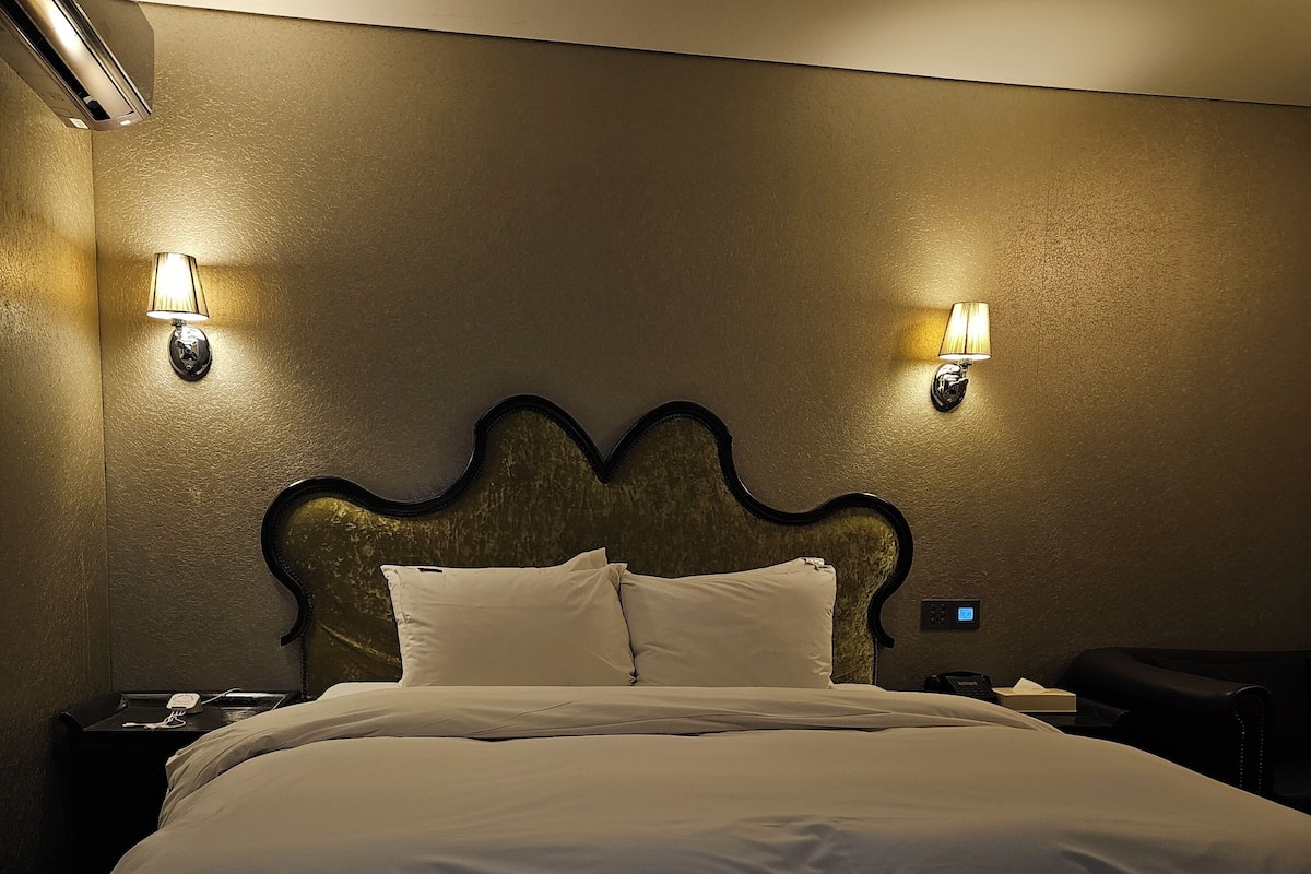 Deluxe Double or Twin Room | Free WiFi