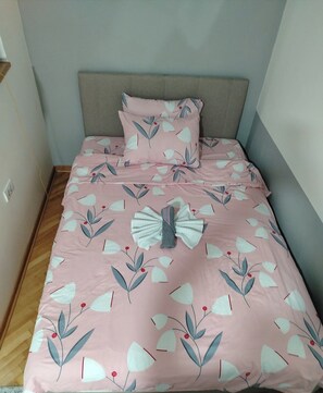 1 Schlafzimmer, Bügeleisen/Bügelbrett, Internetzugang, Bettwäsche