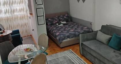 Geräumiges Studio-Apartment in Novi Pazar mit modernen Annehmlichkeiten