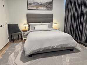 1 habitación, tabla de planchar con plancha, internet y ropa de cama 