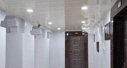 Meenakshi Guest House